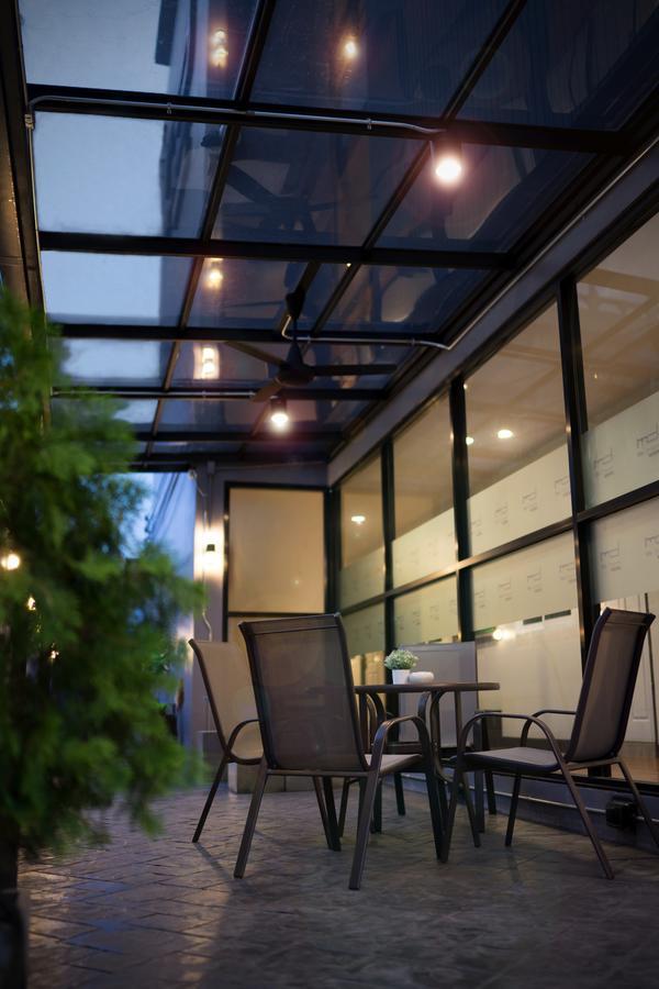 Me Dream Residence Surat Thani Extérieur photo