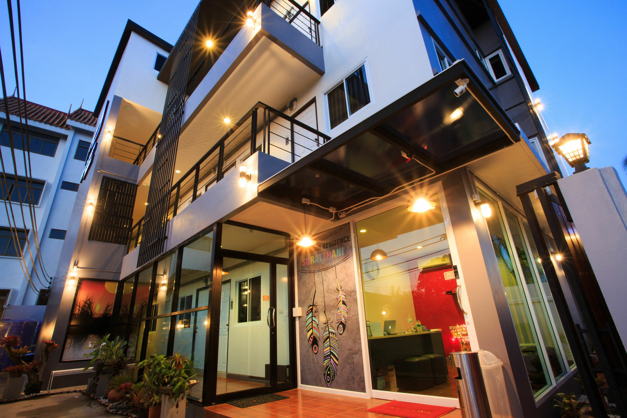 Me Dream Residence Surat Thani Extérieur photo