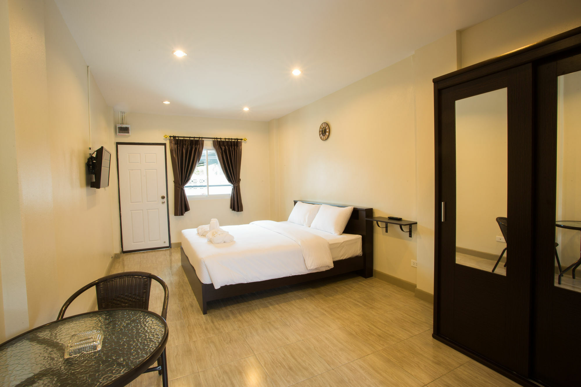Me Dream Residence Surat Thani Extérieur photo